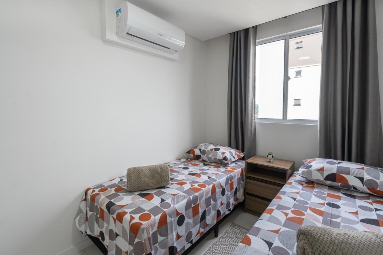 Apartamento Com Vista Mar, Ar-Condicionado, Wi-Fi Condominio Com Piscina, Quadra De Esportes Playground Infantil A 15 Minutos Do Beto Carreiro Piçarras Buitenkant foto